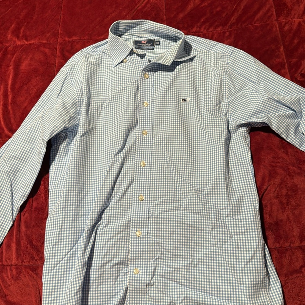 Vineyard vines classic fit whale shirt button down